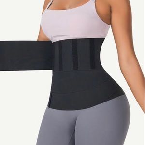 Black tummy wrap (adjustable/ one size fits most)